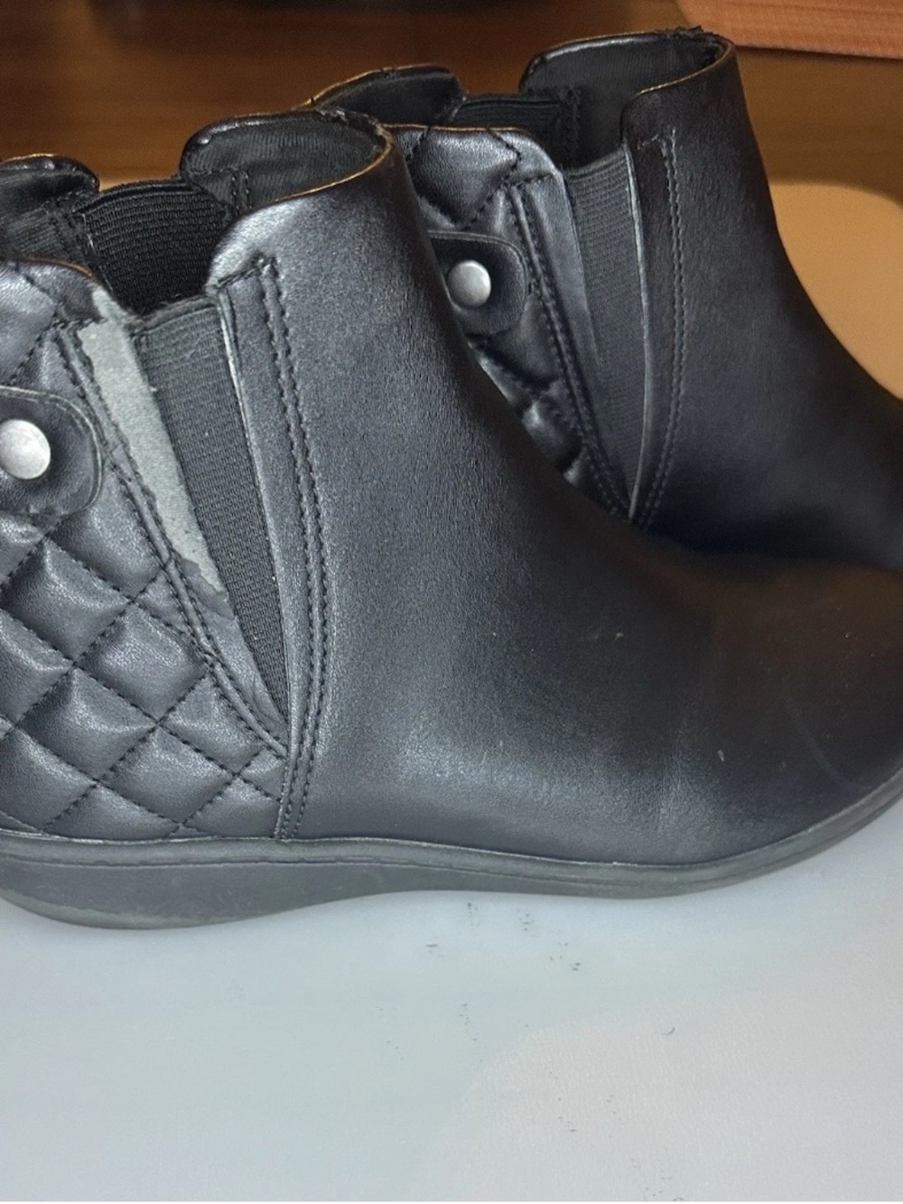 Bass Black Quilted Chelsea Ankle Boots